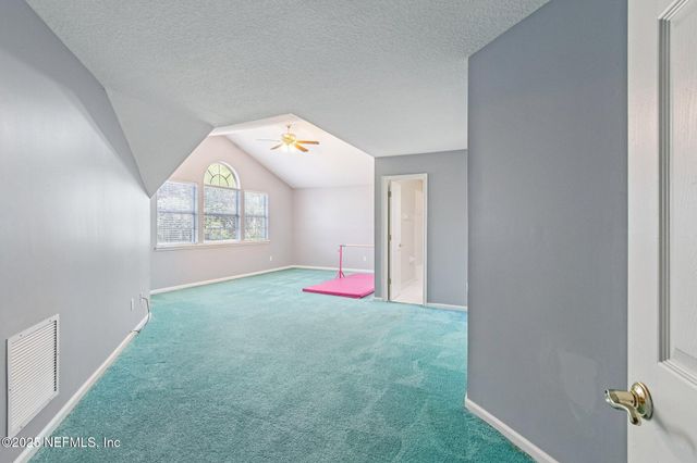 8205 BAY TREE Lane, Jacksonville, FL 32256