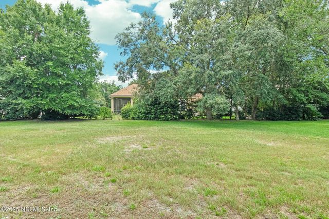 8205 BAY TREE Lane, Jacksonville, FL 32256
