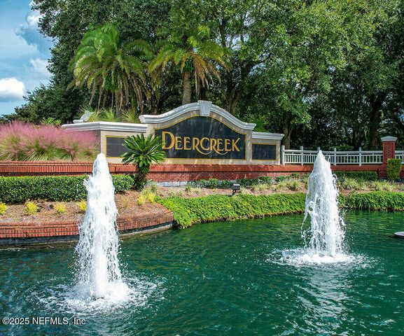 8205 BAY TREE Lane, Jacksonville, FL 32256