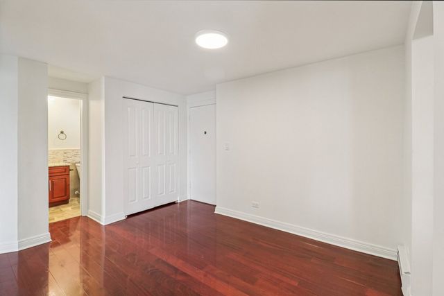 2333 N Neva Avenue 101C, Chicago, IL 60707