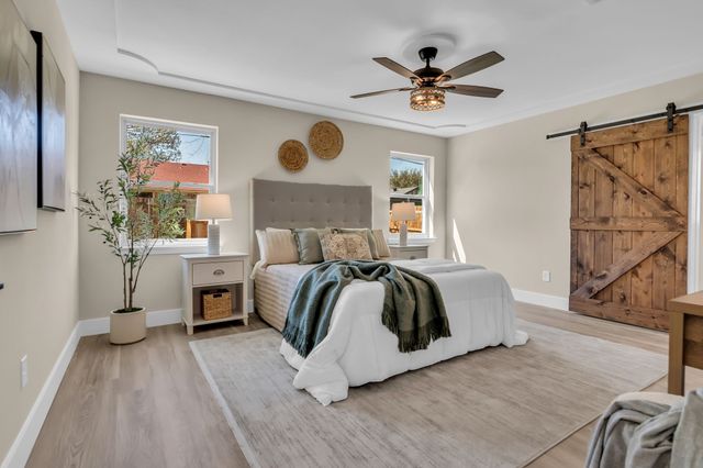 5529 Wood View Street, North Richland Hills, TX 76180