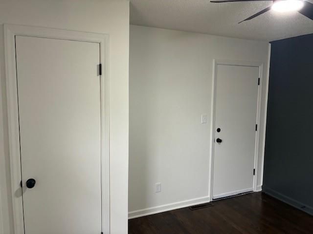 13628 Applewood Drive, Grandview, MO 64030