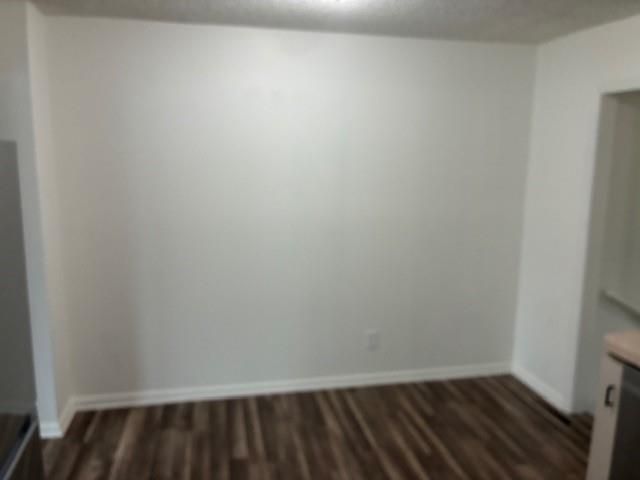 13628 Applewood Drive, Grandview, MO 64030