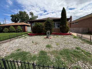 14405 S Calhoun Avenue, Burnham, IL 60633