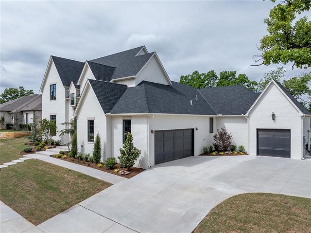 6217 Canopy Lane, Edmond, OK 73025