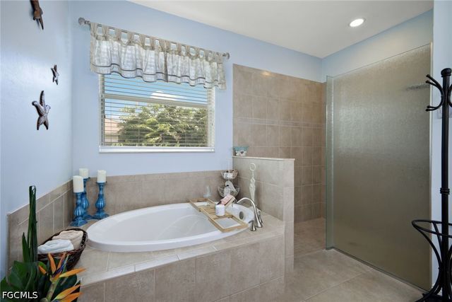 8554 Banyan Bay BLVD, Fort Myers, FL 33908