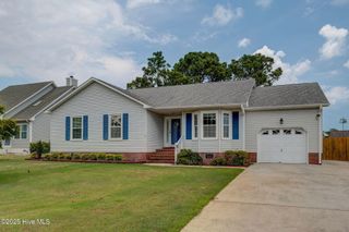 508 N Green Meadows Drive, Wilmington, NC 28405