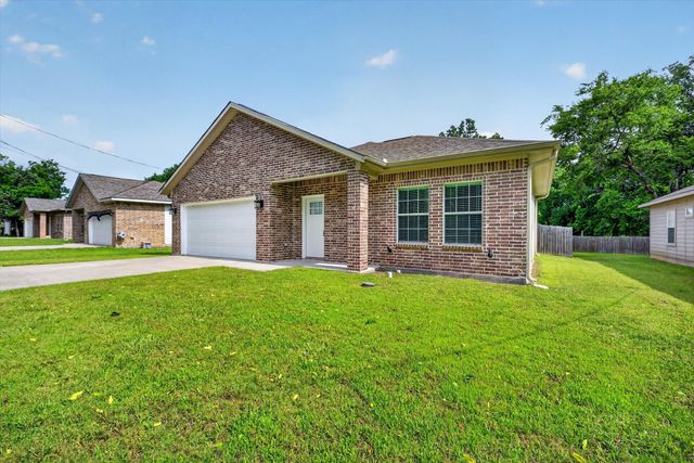 4404 Harris Street, Greenville, TX 75401