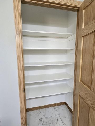 915 Sutherland Avenue, Janesville, WI 53545