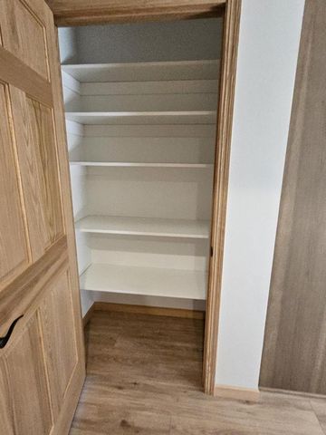 915 Sutherland Avenue, Janesville, WI 53545