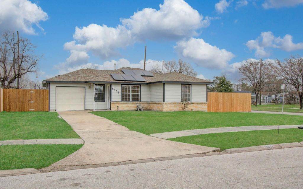 8651 Flossie Mae Street, Houston, TX 77029