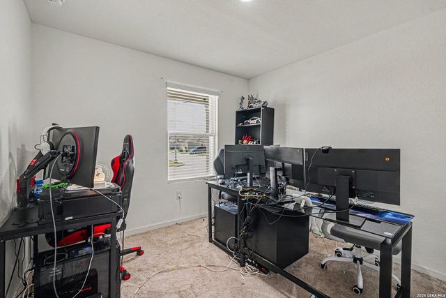 530 Primrose Ln, San Antonio, TX 78227