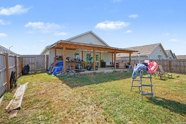 530 Primrose Ln, San Antonio, TX 78227