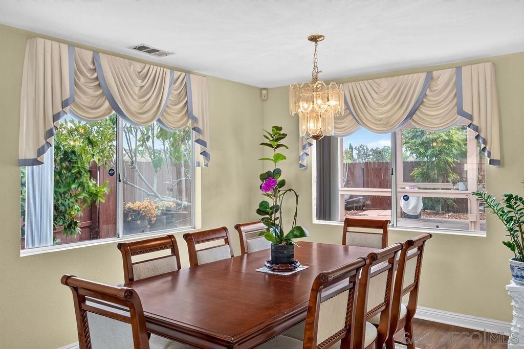 Image 11 of property listing at 1380 Plaza Vista, San Diego, CA 92114