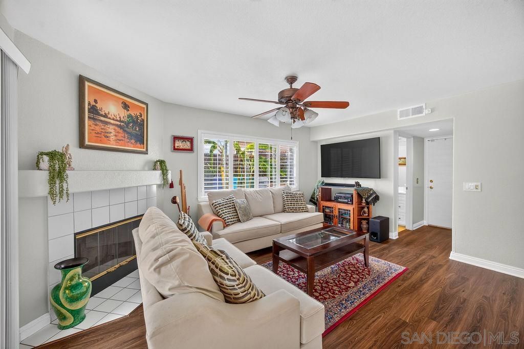 Image 18 of property listing at 1380 Plaza Vista, San Diego, CA 92114
