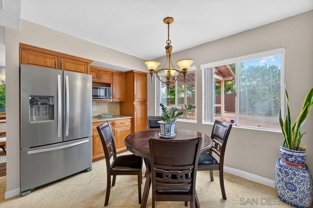 Image 19 of property listing at 1380 Plaza Vista, San Diego, CA 92114