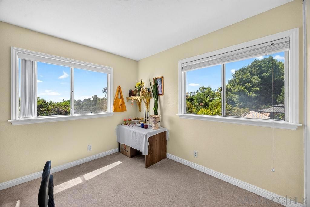 Image 23 of property listing at 1380 Plaza Vista, San Diego, CA 92114