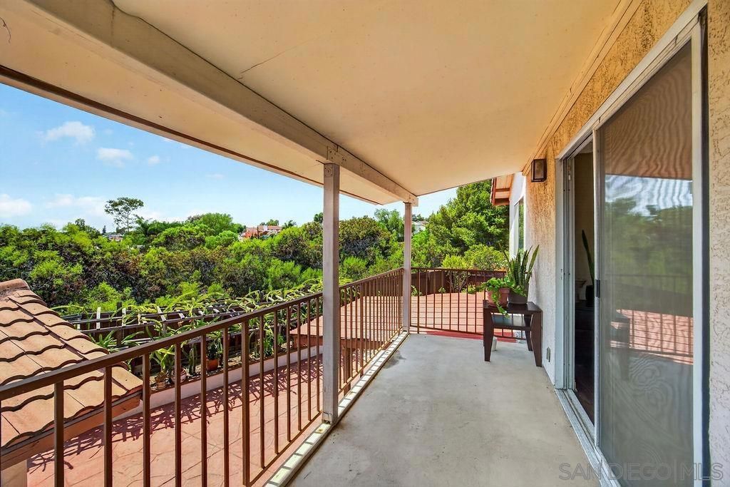 Image 27 of property listing at 1380 Plaza Vista, San Diego, CA 92114