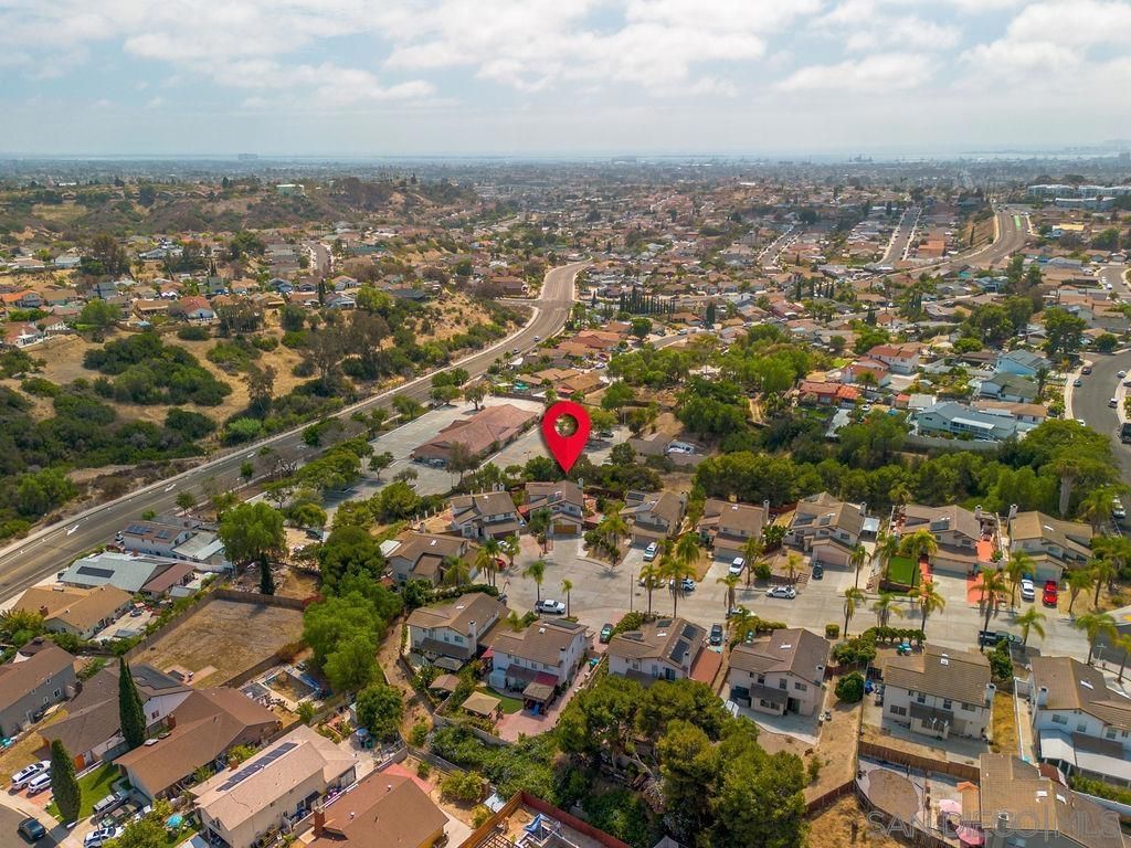 Image 44 of property listing at 1380 Plaza Vista, San Diego, CA 92114