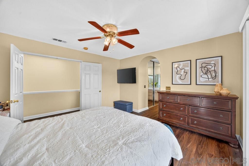 Image 45 of property listing at 1380 Plaza Vista, San Diego, CA 92114