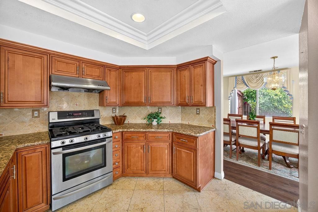 Image 48 of property listing at 1380 Plaza Vista, San Diego, CA 92114