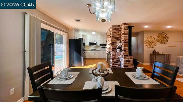 5510 Alaska Dr, Concord, CA 94521