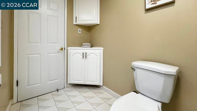 5510 Alaska Dr, Concord, CA 94521