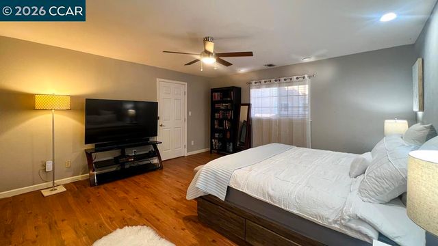 5510 Alaska Dr, Concord, CA 94521