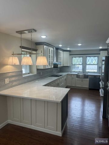 180 Kinderkamack Road, Hillsdale, NJ 07642