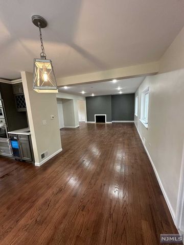 180 Kinderkamack Road, Hillsdale, NJ 07642