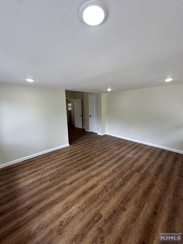 180 Kinderkamack Road, Hillsdale, NJ 07642