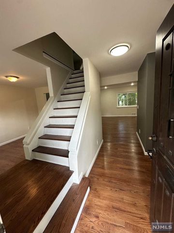 180 Kinderkamack Road, Hillsdale, NJ 07642