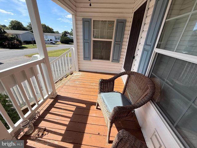 35237 BREAKERS ST #E-711, Long Neck, DE 19966