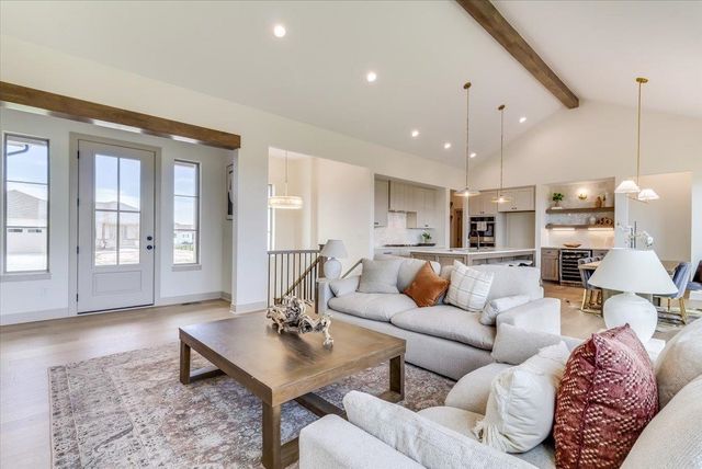 253 N Ciderbluff Ct., Wichita, KS 67052