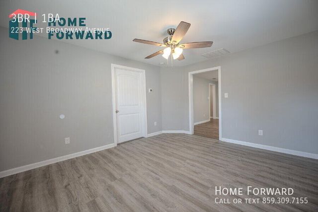 223 W Broadway Avenue, Richmond, KY 40475