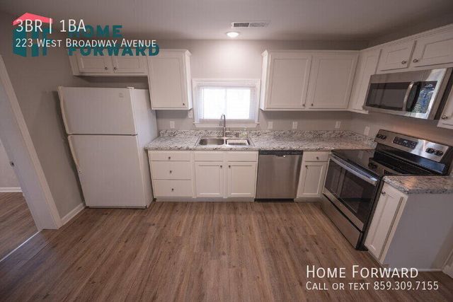 223 W Broadway Avenue, Richmond, KY 40475