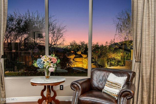 1724 W STEINWAY Drive, Phoenix, AZ 85041