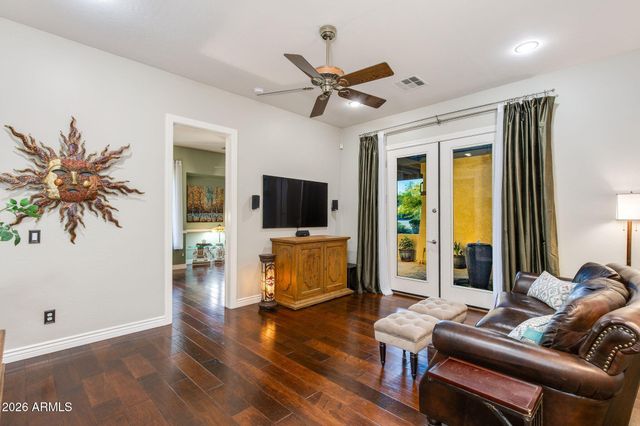 1724 W STEINWAY Drive, Phoenix, AZ 85041