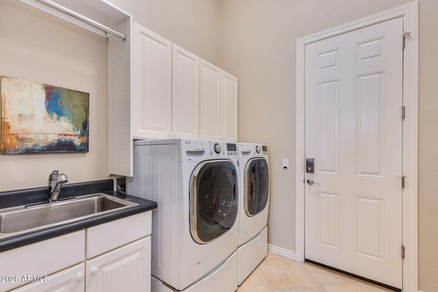 1724 W STEINWAY Drive, Phoenix, AZ 85041