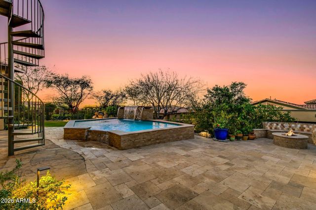 1724 W STEINWAY Drive, Phoenix, AZ 85041