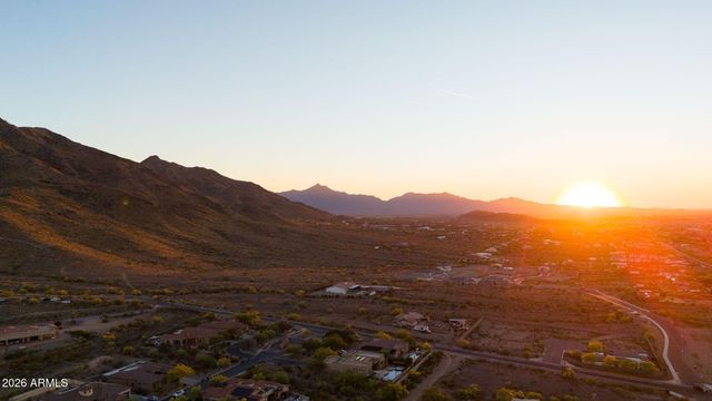 1724 W STEINWAY Drive, Phoenix, AZ 85041