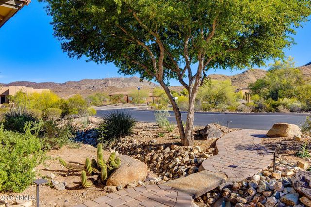 1724 W STEINWAY Drive, Phoenix, AZ 85041