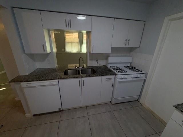 9180 NW 25th Court, Sunrise, FL 33322