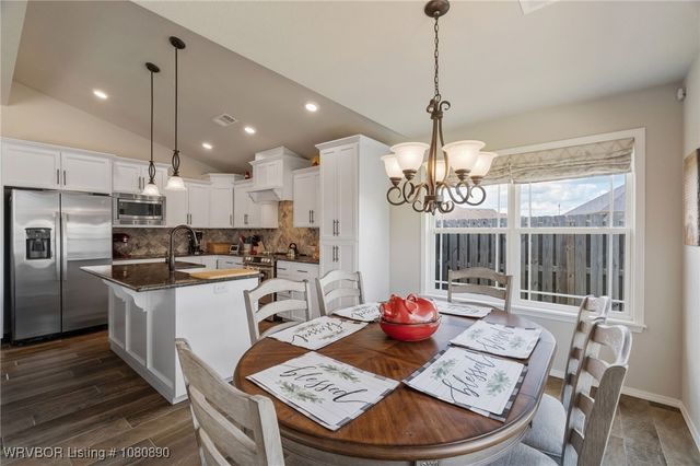1103 Basin Drive, Van Buren, AR 72956