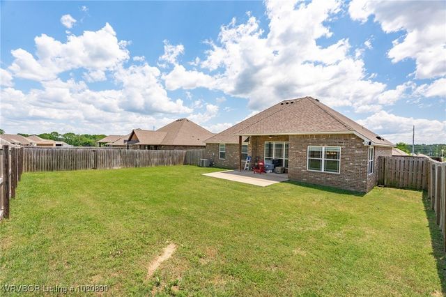 1103 Basin Drive, Van Buren, AR 72956