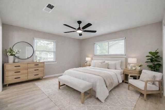 4735 Theall Road, Houston, TX 77066