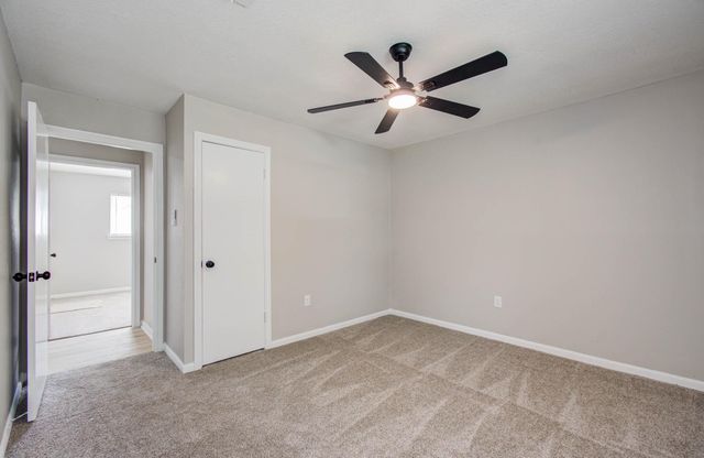 4735 Theall Road, Houston, TX 77066