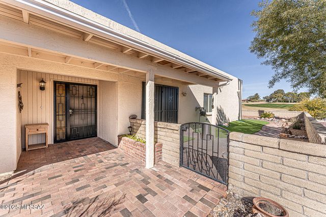 730 W Camino Iturbide, Green Valley, AZ 85622