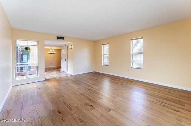 730 W Camino Iturbide, Green Valley, AZ 85622