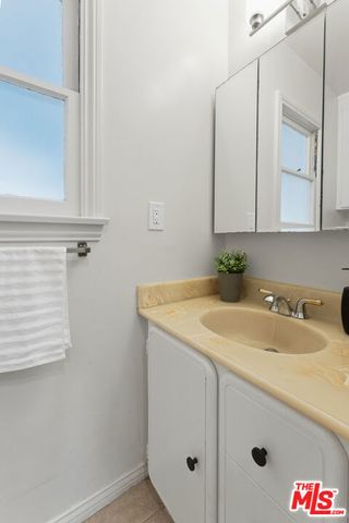 5912 Tellefson Road, Culver City, CA 90230